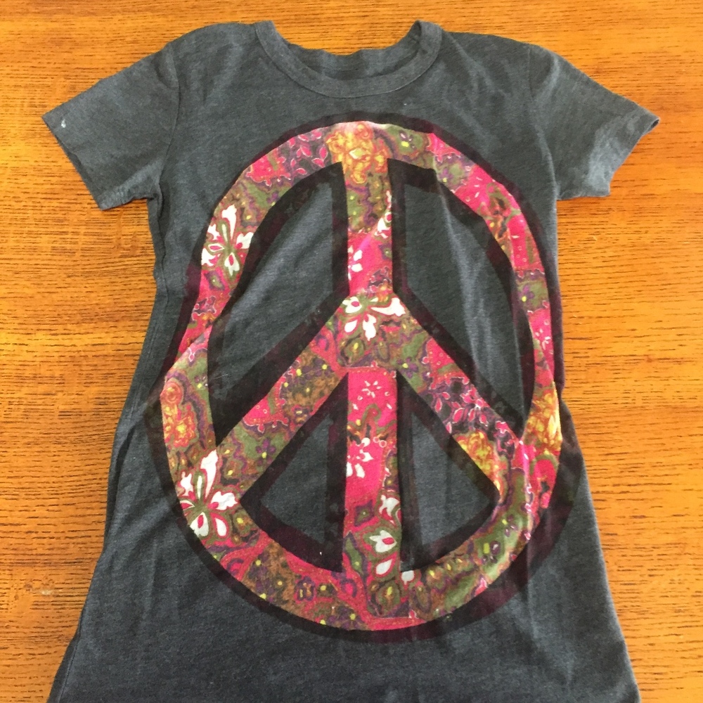 Cute Tee (pick 3 for $24 bundle)